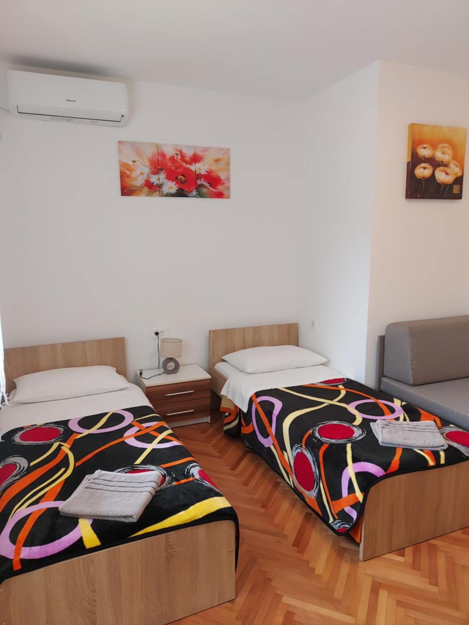 Elena Rooms Pasjak Εξωτερικό φωτογραφία